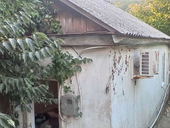 Дом 28 м² на участке 2 сот.