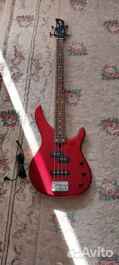 Бас гитара yamaha trbx 174
