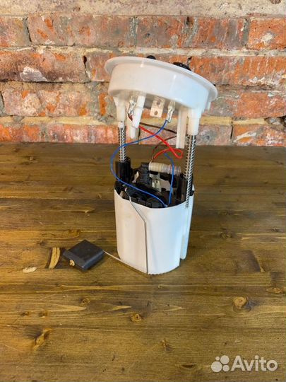 Топливный насос Bmw 3 E90 N46B20 VA2.0 2009 Rest