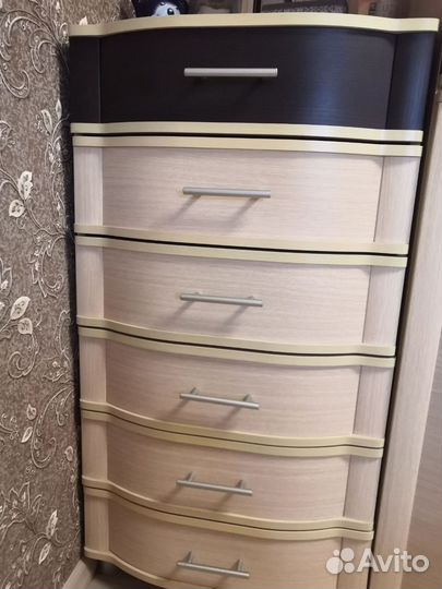 Спальный гарнитур