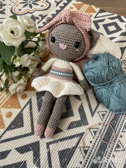 Вязанный котик ручной работы