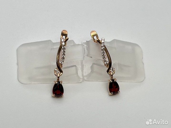 Золотые серьги 585 пробы