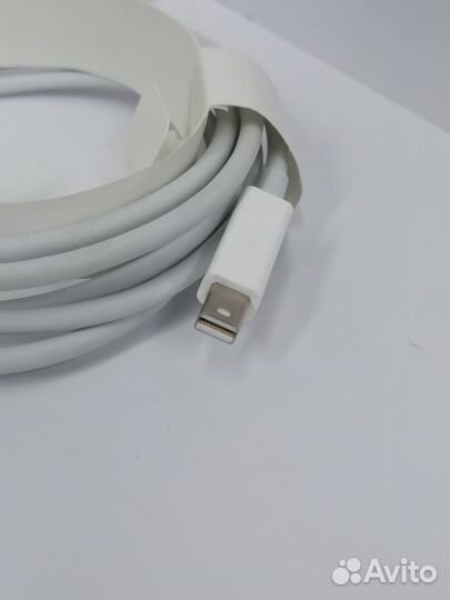 Кабель Apple Thunderbolt 2, белый, 2м (MD861ZM/A)