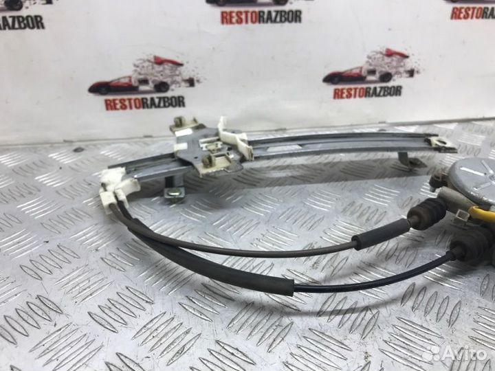 Стеклоподьемник задний левый Kia Spectra седан S6D