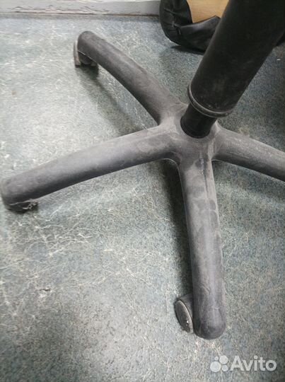 Крестовина для офисного кресла