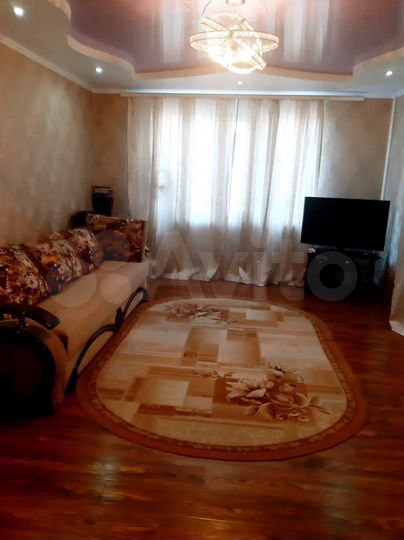 Дом 220 м² на участке 6 сот.