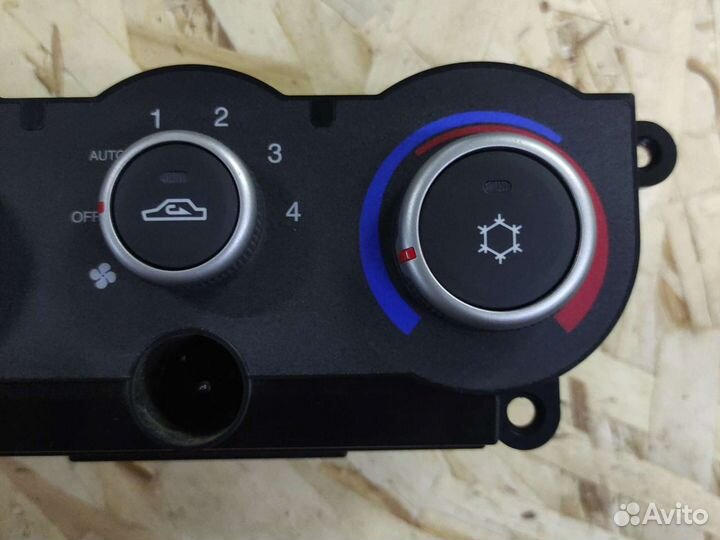 Лада Гранта Лада Калина 2 блок управления климатом