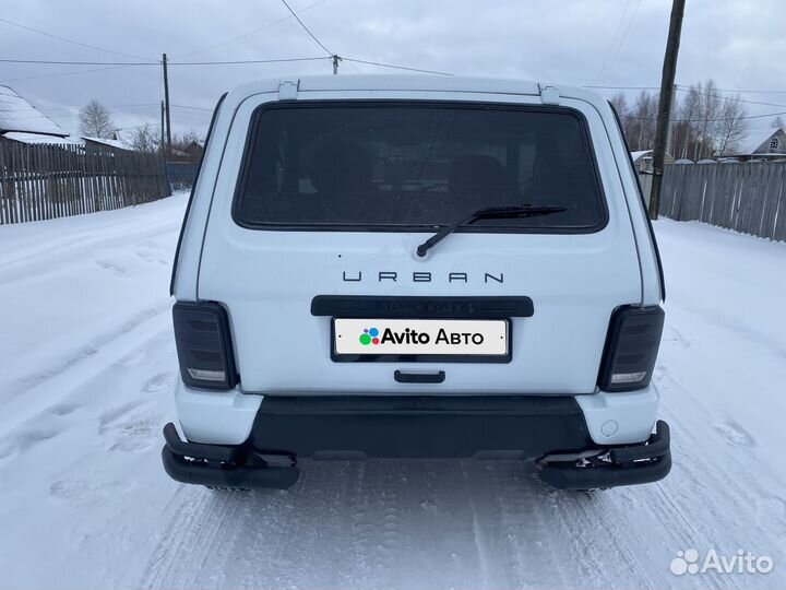 LADA 4x4 (Нива) 1.7 МТ, 2002, 178 000 км