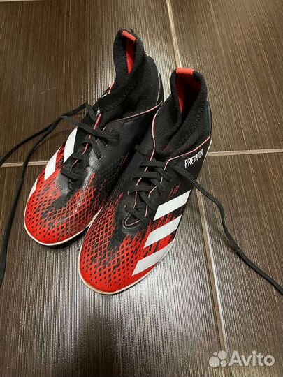 Футзалки adidas predator