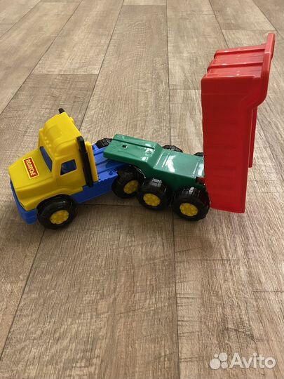 Детская машинка