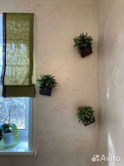 Кашпо для цветов навесная