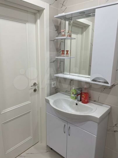 3-к. квартира, 97,9 м², 8/10 эт.