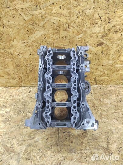Блок цилиндров Ford Focus 2 1.6 hwdb