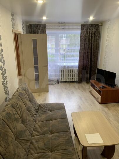 2-к. квартира, 43 м², 3/5 эт.