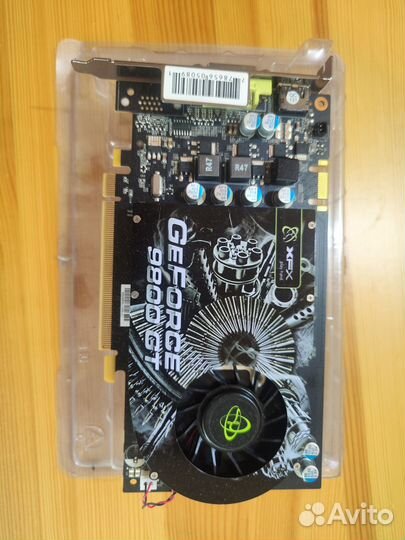 Продам видеокарту nVidia GeForce 9800GT