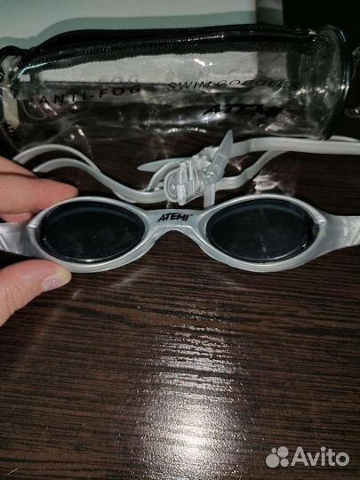 Очки для плавания Atemi