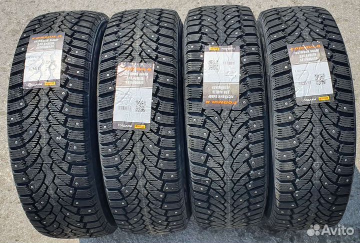 Pirelli Formula Ice 215/60 R17 100T