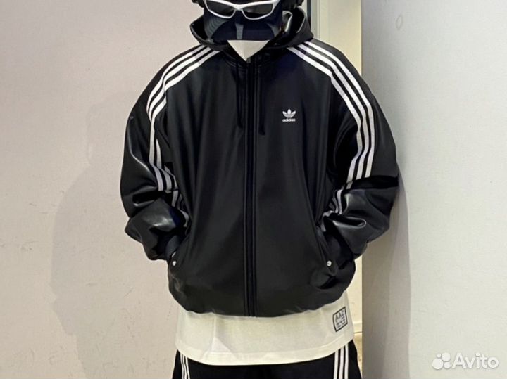 Четкая Куртка Adidas Adilenium Faux Leather