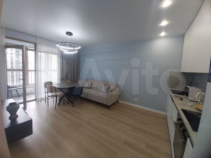 3-к. квартира, 82,5 м², 14/18 эт.