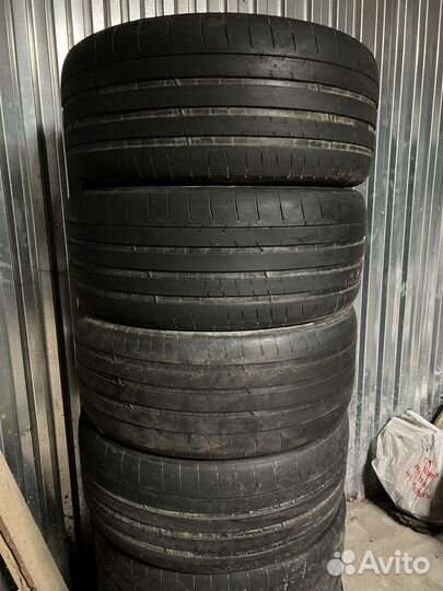 Michelin Pilot Super Sport 265/40 R19