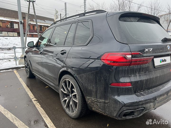 BMW X7 3.0 AT, 2021, 30 300 км