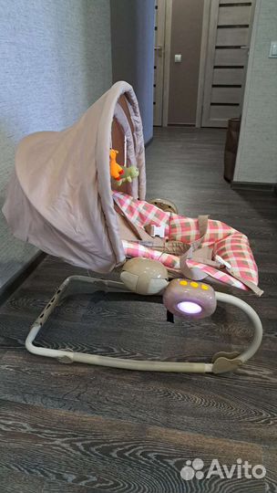 Шезлонг детский с вибрацией