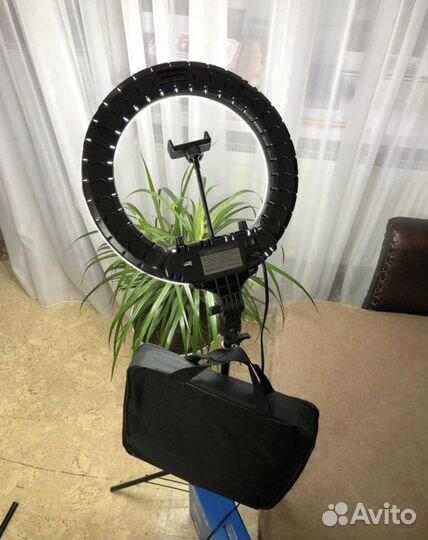 Кольцевая лампа 36см профессиональная