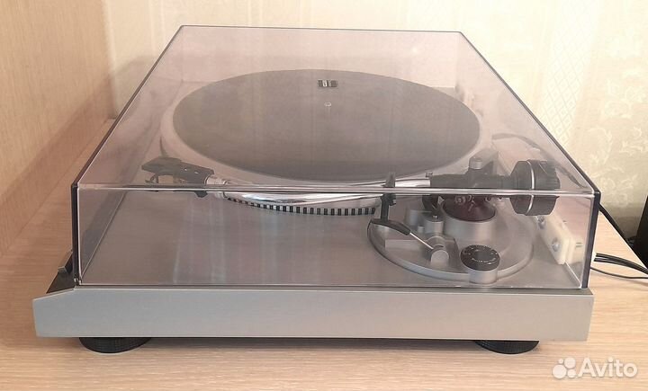 Проигрыватель винила Technics SL-Q3 кварц автомат