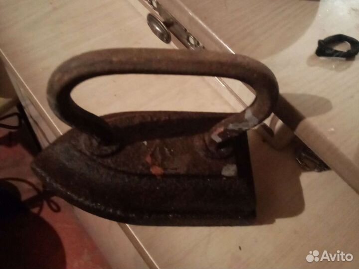 Старый утюг