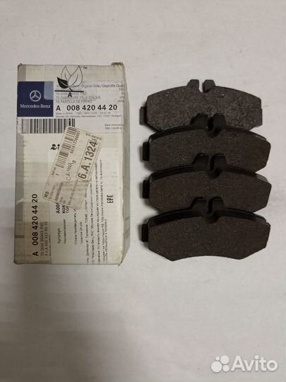 Тормозные колодки (зад.) MB (461, 463, 690, 903)