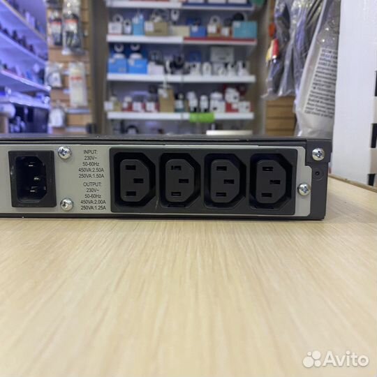 Интерактивны ибп APC Smart-UPS sc450rmi 1U