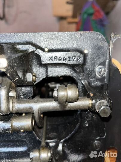 Швейная машина Чайка 115 ножная с тумбой