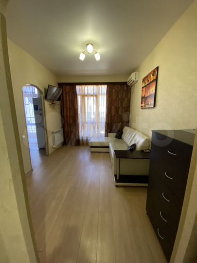 1-к. квартира, 43 м², 2/9 эт.