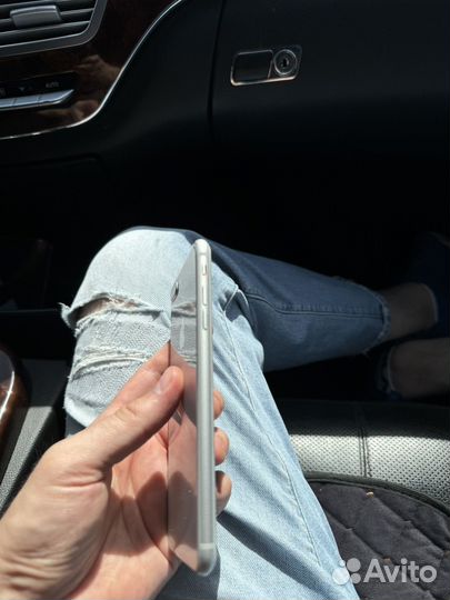 iPhone 8 Plus, 64 ГБ