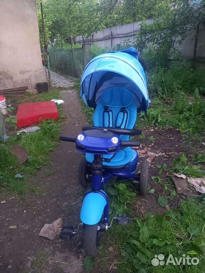 Детский трехколесный велосипед