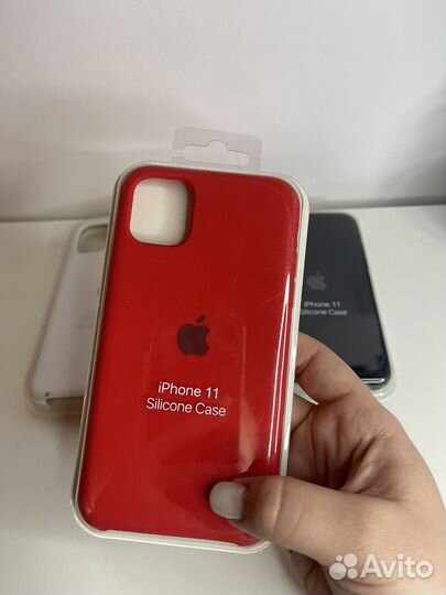 Чехол на iPhone 11