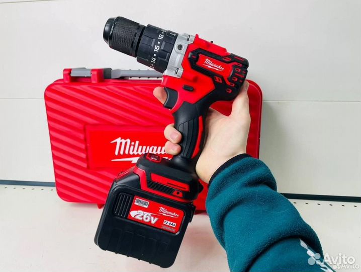 Шуруповерт для ледобура Milwaukee 12 Ah гарантия