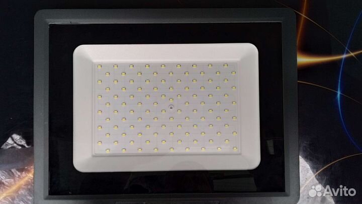 Прожектор светодиодный 100w