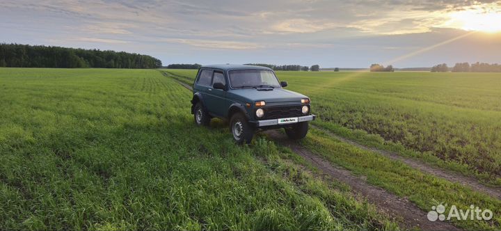 LADA 4x4 (Нива) 1.7 МТ, 2001, 36 000 км