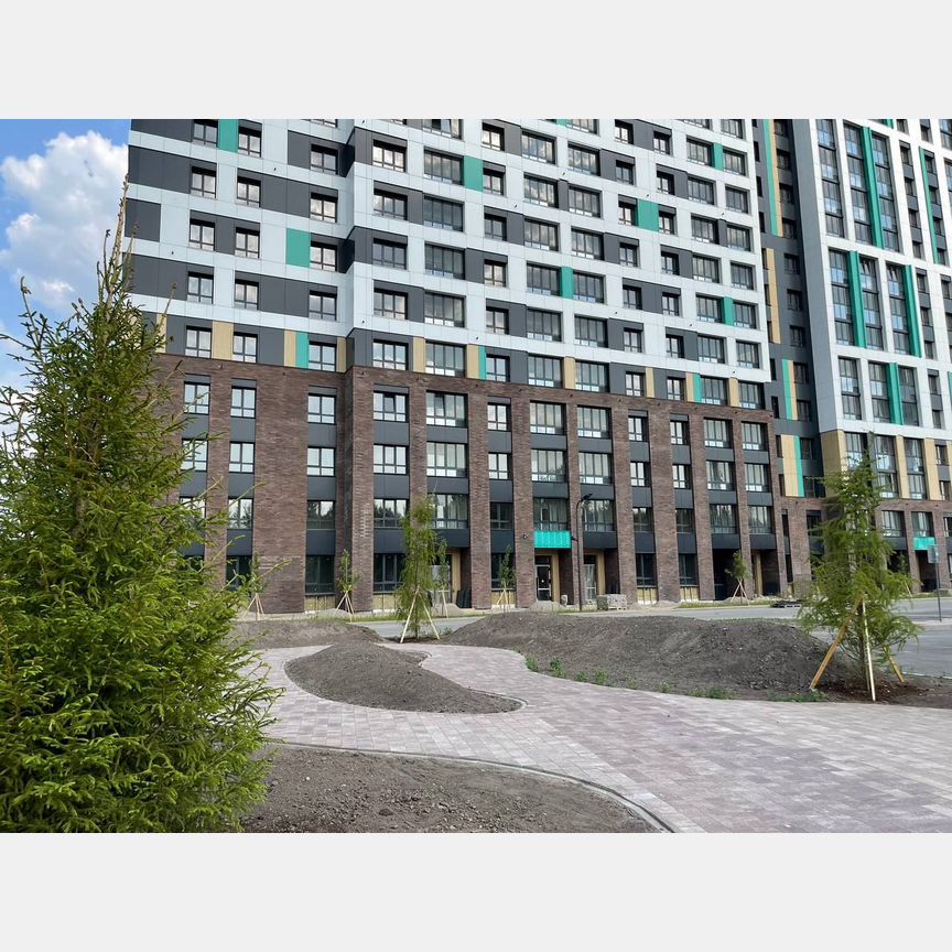 2-к. квартира, 60,3 м², 17/17 эт.