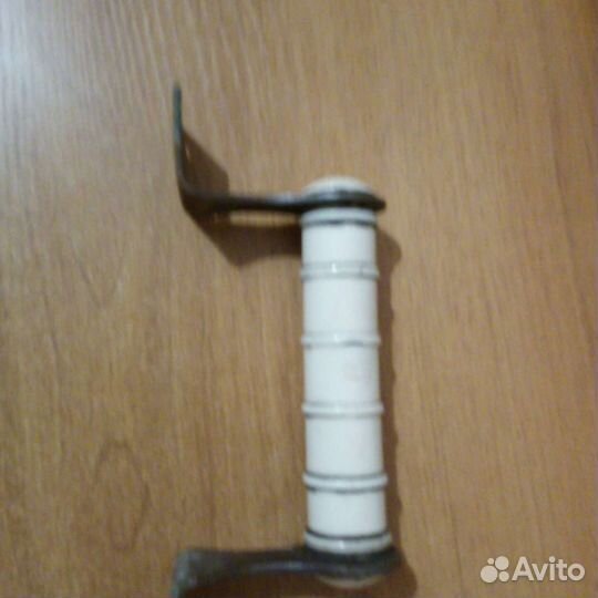Дверная ручка