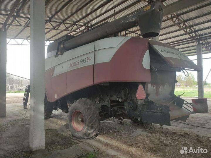Комбайн Ростсельмаш Acros 590 Plus, 2016