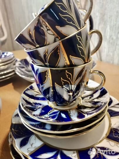 Фарфоровый чайный сервиз Зимний вечер