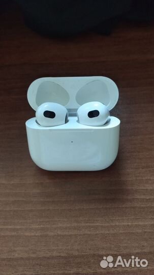 Наушники Apple AirPods 2