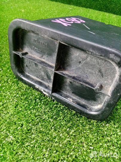 Абсорбер (фильтр угольный) Volvo Xc90