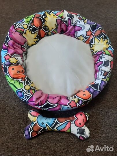 Лежанка для кошек и маленьких собак. Новая