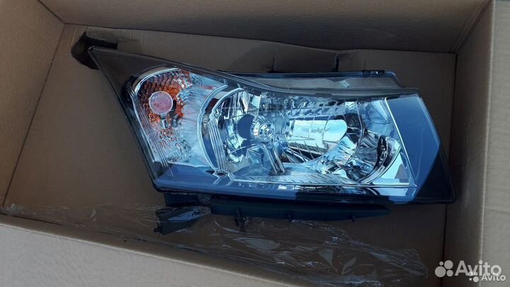 Фары передние Chevrolet Cruze / Шевроле Круз