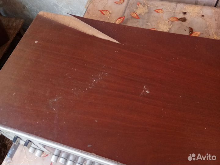 Тразисторный радиоприемник