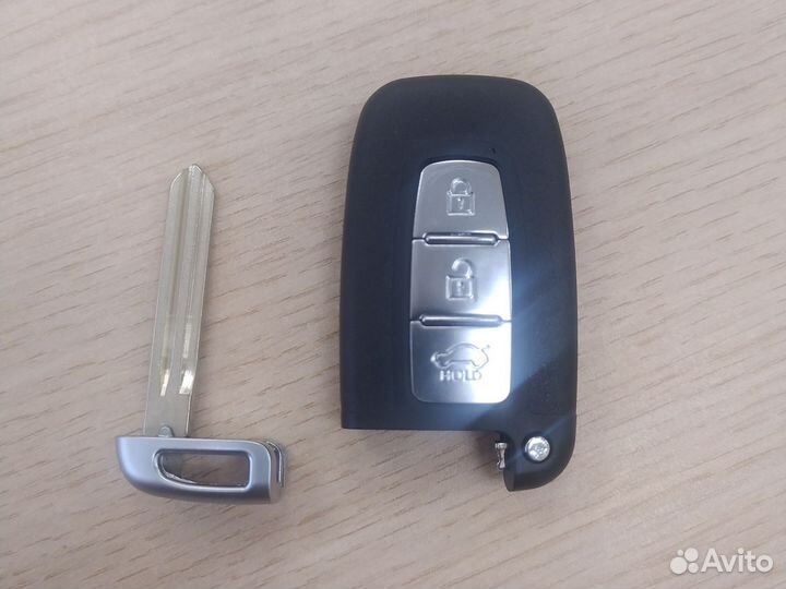Ключ зажигания Kia