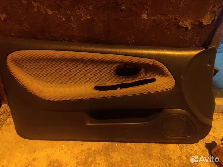 Обшивки дверей Митсубиси кольт, мираж CL1